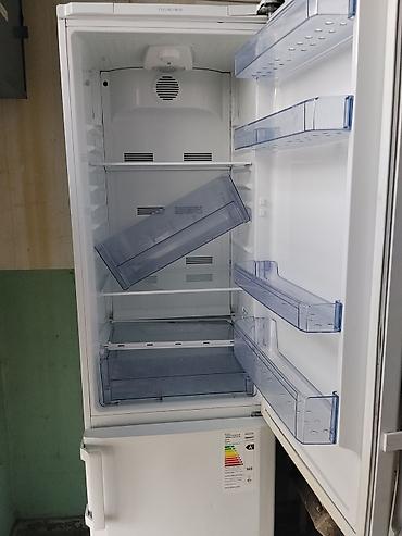 Техника и электроника: Холодильник Beko, Б/у, Двухкамерный, No frost — 2