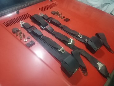 Auto delovi: Zadnji pojasevi Lada Niva,2104 Karavan br.2. Polovno, ocuvano. Skoro — 1