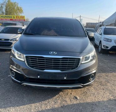 hyundai santa fe: Kia Carnival: 2017 г., 2.2 л, Типтроник, Дизель, Минивэн