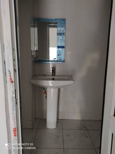 Mağazalar: Sumqayıt şəhərində, 9 mikrorayonda, 70 kvadratmetr təmirli obyekt — 3