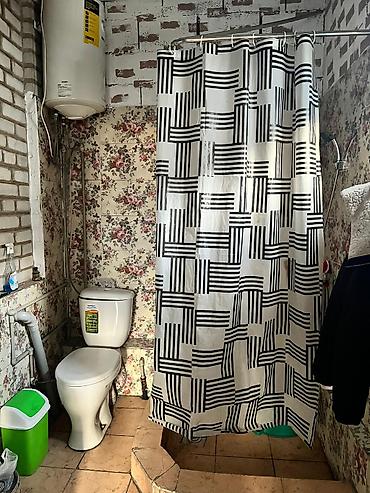 Sale of cottages and houses: Продаётся одноэтажный кирпичный дом Основные характеристики: - — 4