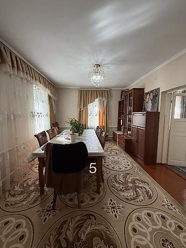 продаю дом беш кунгой: 3 комнаты, 76 м², 4 соток, Бишкек, Аламединский рынок / базар Агентство недвижимости — 1
