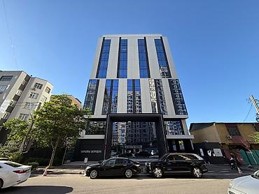 Коммерциялык мүлк: Ижарага Толугу менен кеңсе: 60 м², Бизнес борборунда, Ремонту менен, Биринчи катар — 4