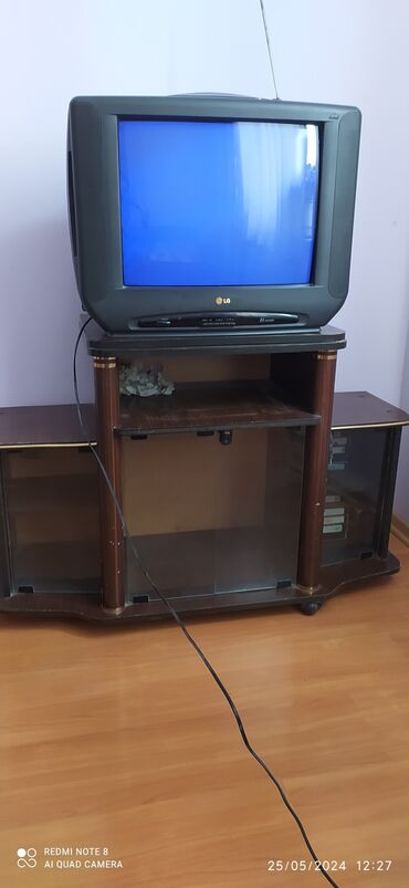 televizor satisi: İşlənmiş Televizor LG OLED 28" 8K (7680x4320), Ünvandan götürmə