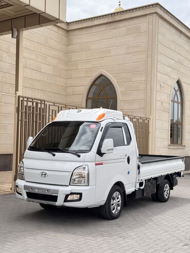портер на прадажу: Hyundai Porter: 2023 г., 2.5 л, Типтроник, Дизель