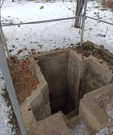 Продажа коттеджей и домов: Продаётся жилой дом с просторными комнатами и большим участком, а — 25