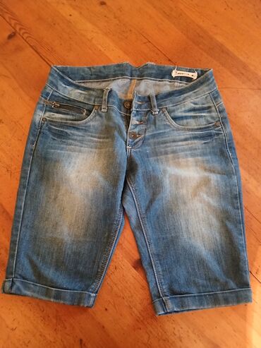 h and m majice: M (EU 38), Jeans, color - Light blue, Single-colored