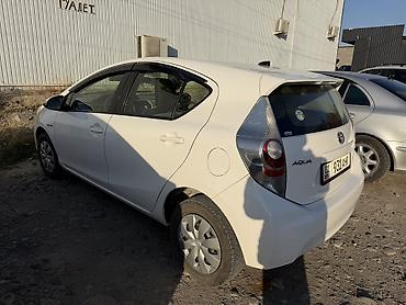 формула запчасти ош: Toyota Prius C: 2013 г., 1.5 л, Вариатор, Хэтчбэк — 2