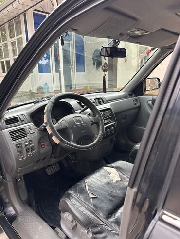 на опель вектра а: Внедорожник Honda CR-V черного цвета, отличающийся практичностью и