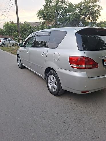 Toyota: Toyota Ipsum: 2003 г. — 6