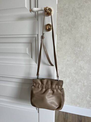сумка дизель в бишкеке: Удобная мягкая сумочка, можно убрать ремень и носить как клатч. Носила