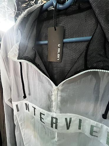 brand: Ветровка унисекс.Привезла из Турции.Размер l-Xl.Blbn brand — 3
