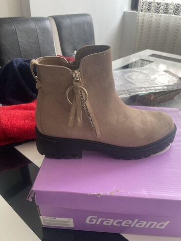 nike papuce bele: High boots, 40