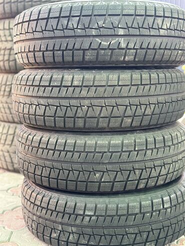 Шины: Шины 195 / 65 / R 15, Зима, Новый, Комплект, Легковые, Япония, Bridgestone