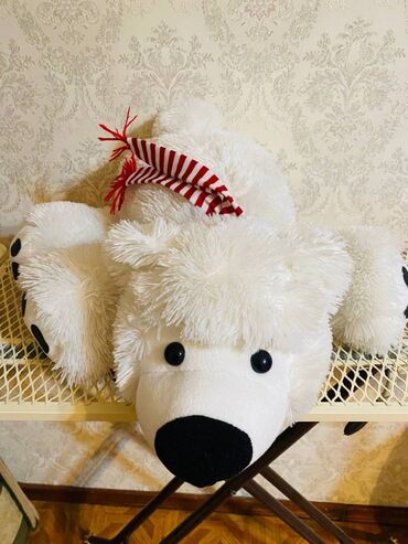 медведь в капюшоне игрушка: Продаются игрушки в хорошем состоянии. На фото представлены 4 разных