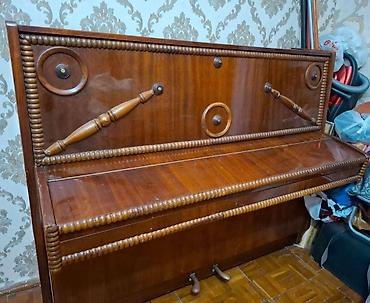 Divanlar: Künc divan, İşlənmiş — 2