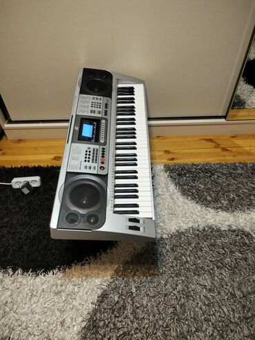 Sintezatorlar: Sintezator, Korg, Yeni, Ünvandan götürmə, Pulsuz çatdırılma — 9