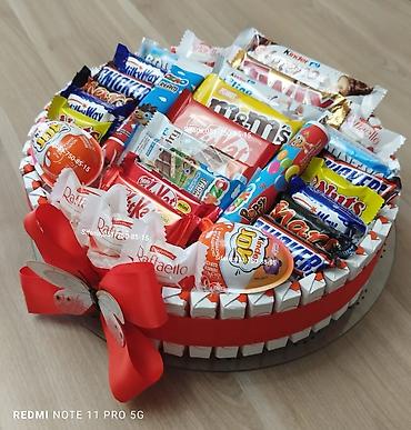 Xonça: Kinder buketleri sifarisle hazirlanir.Sifarisler en az 1 gun onceden — 5