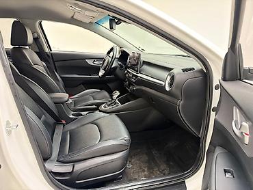 Продажа авто: Kia K3: 2021 г., 1.6 л, Автомат, Бензин, Седан — 5