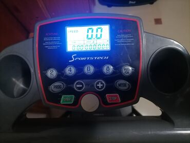 Trake za trčanje: Traka za trčanje Sportstech F10 - Kompaktna električna traka sa — 3
