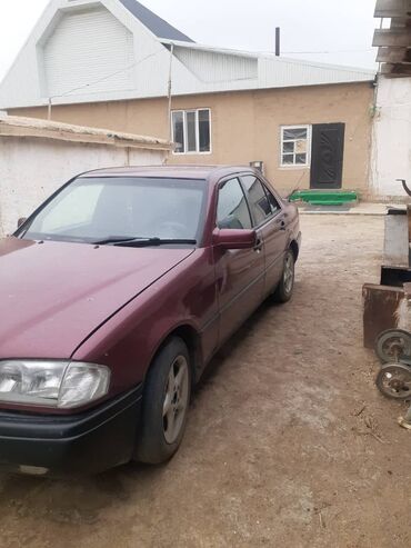 мерс старый: Mercedes-Benz : 1995 г., 1.8 л, Механика, Бензин, Седан