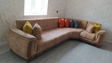 Divanlar: Künc divan, İşlənmiş, Açılan