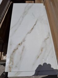 Другие строительные материалы: Продаются Керамогранит Кафель только оптовый. Всему размеры есть — 7