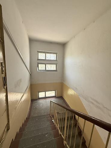 ленинградское: 2 комнаты, 48 м², 105 серия, 3 этаж, Старый ремонт — 4