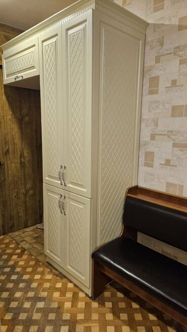 Uzunmüddətli kirayə mənzillər: Neftçilər metrosu yaxınlığında,229 nömrəli məktəbin yanında,5 — 20