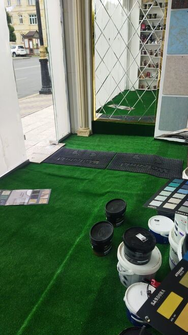 Linoleum: Qi̇ymətlər 10 azn başlayir depodan bir başa satiş suni̇ qazonlar — 19