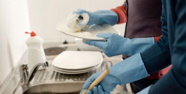 посудомойщица уборщица: Требуется Уборщица, Оплата Ежедневно