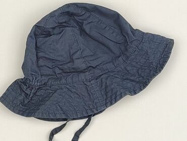 Cap, 6-9 months, condition - Perfect