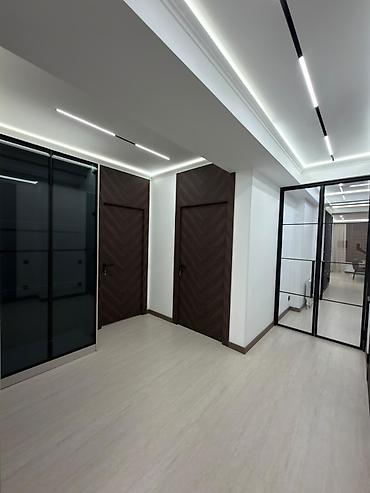 capstroy: 3 комнаты, 112 м², 3 этаж, Дизайнерский ремонт — 2