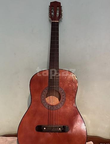 Gitaralar: Klassik/akustik gitara - Korpus: tam ölçülü klassik forma, tünd — 2
