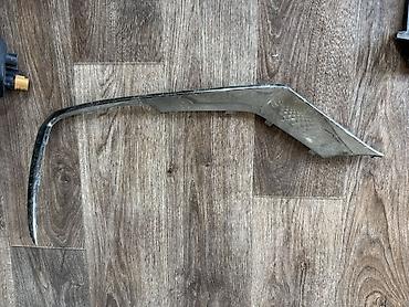 bud e9: Genesis g70 
женезис ж70 — 4