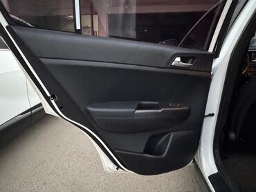 Kia: Kia Sportage: 2021 г., Бензин, Кроссовер — 5