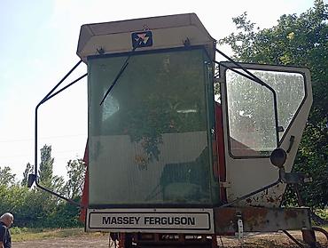 opel zafira 2000: Massey Ferguson taxıl biçən kombayn - Marka/model: Massey Ferguson — 1