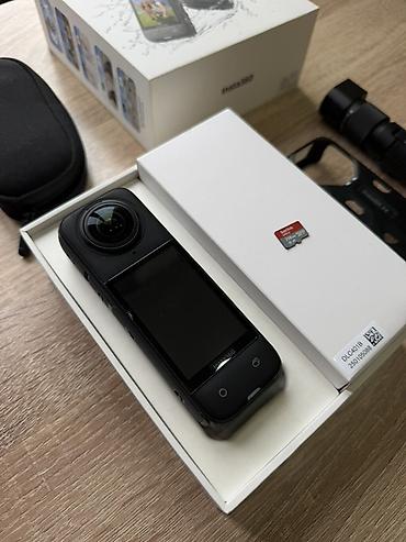 чехол а3: Insta360 X4 8K 360° экшн-камера Комплектация на фото: - Камера — 4
