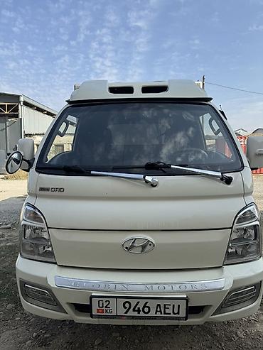 hundai staria: Легкий грузовик, Hyundai, Стандарт, Б/у — 1
