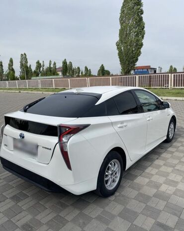 аккура: Toyota Prius: 2018 г., 1.8 л, Вариатор, Гибрид, Хэтчбэк
