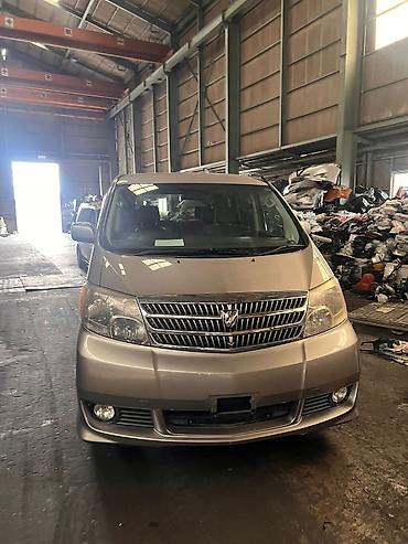 полик 5 д: Кондиционер Toyota 2005 г., Б/у, Оригинал, Япония — 2