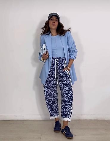 Donji deo: ✅Ženske pantalone sa animal printom – sportsko‑casual model
✅2350 din — 4