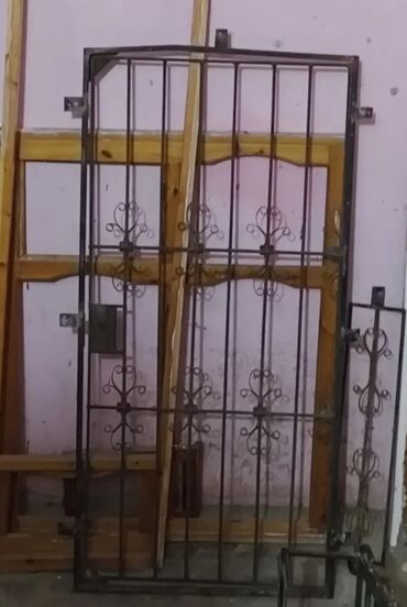 ikinci əl qapı pəncərə: İşlənmiş Açılan Barmaqlıq, Ödənişli quraşdırma