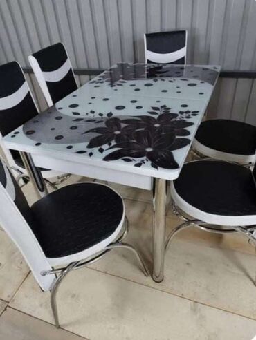 Setovi stolova i stolica: I. 12. Sto i 6 stolica iz uvoza,sa metalnom konstrukcijom. Cena na lalafo.rs — 3 Setovi stolova i stolica: I. 12. Sto i 6 stolica iz uvoza,sa metalnom konstrukcijom. Cena — 3