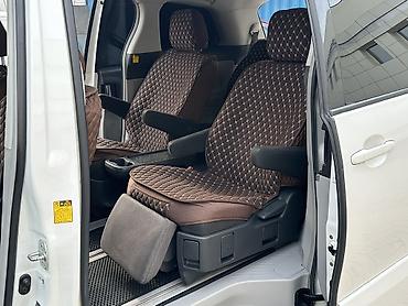 Toyota: Toyota Estima: 2006 г., 2.4 л, Вариатор, Бензин, Минивэн — 13