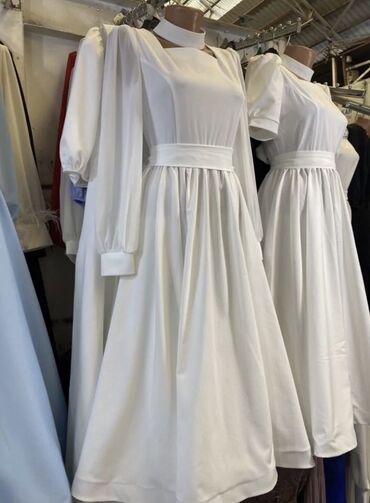 белые платье: Вечернее платье, А-силуэт, Длинная модель, С рукавами, XL (EU 42), 2XL (EU 44)