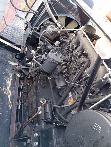 Зерноуборочные комбайны: Комбайн зерноуборочный (самоходный) - Полный комплект основных узлов — 2