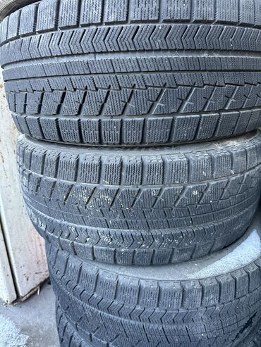 Шины: Шины 245 / 45 / R 17, Зима, Б/у, Комплект, Легковые, Япония, Bridgestone