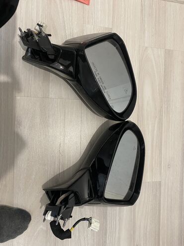 Автозапчасти: Боковое левое Зеркало Hyundai 2020 г., Б/у, цвет - Серебристый, Оригинал