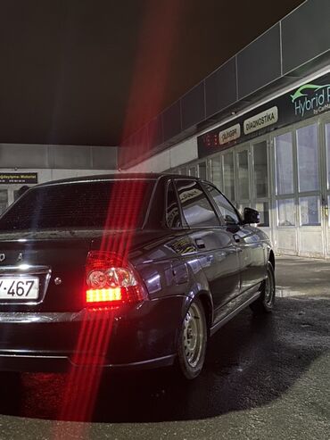 VAZ (LADA): VAZ (LADA) Priora: 1.6 l | 2018 il 170000 km Sedan — 18